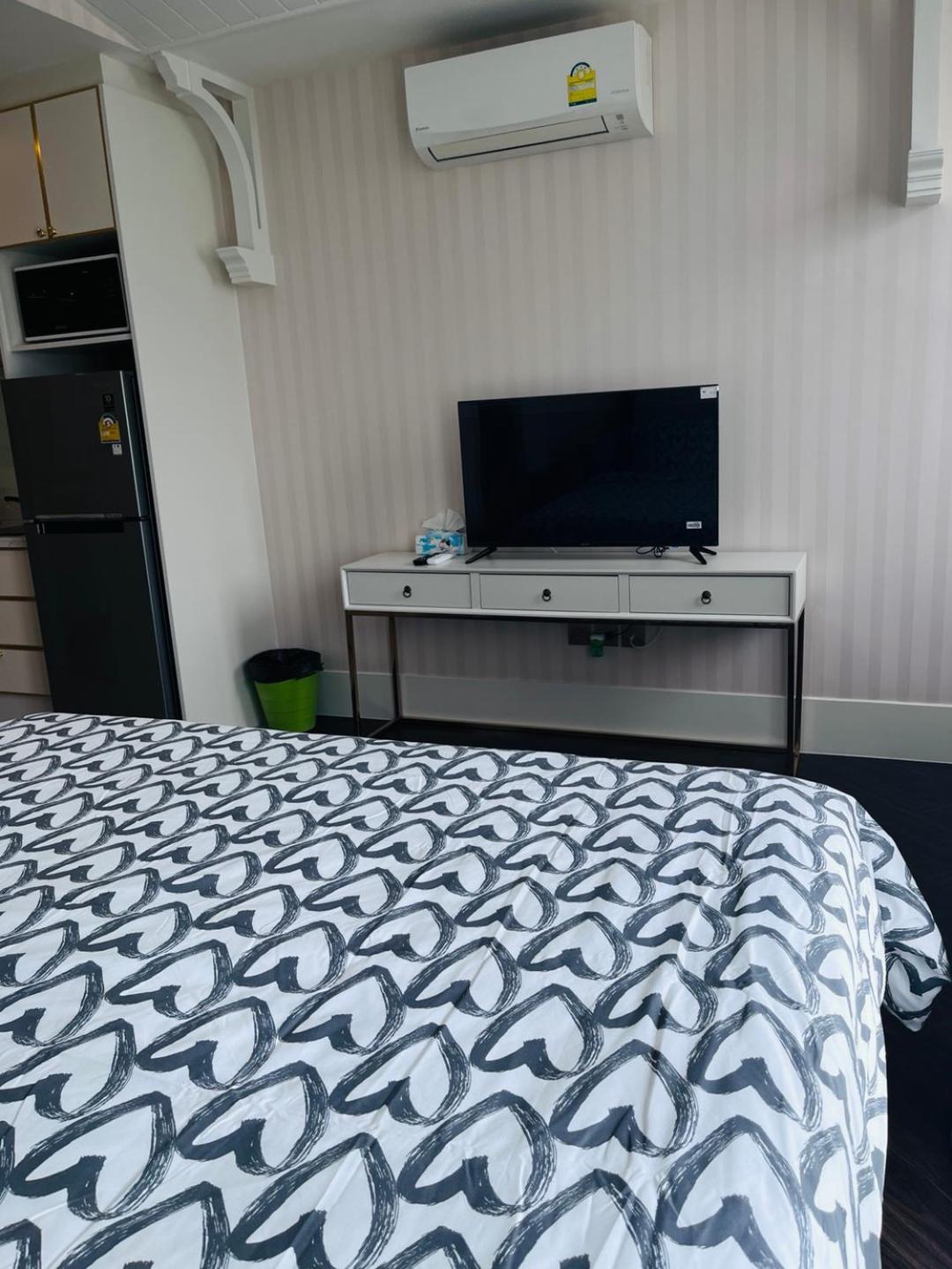 Apartamento Florida Garden Pattaya Na Chom Thian Exterior foto