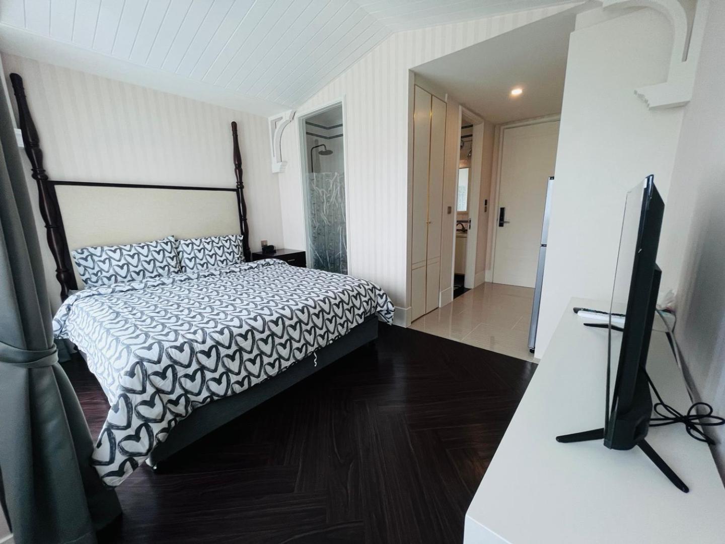 Apartamento Florida Garden Pattaya Na Chom Thian Habitación foto